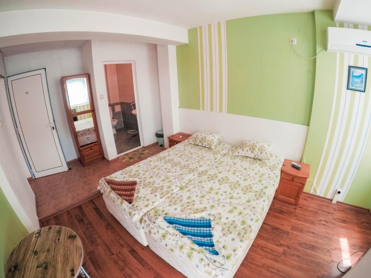Guest House Gabriel Созополь Экстерьер фото